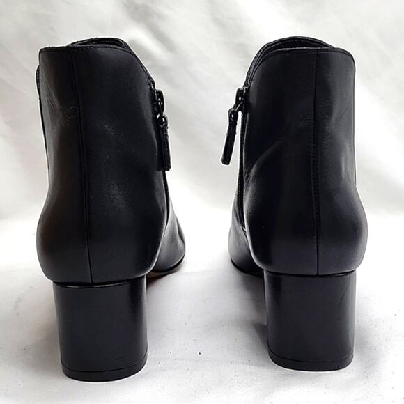 COLE HAAN ELYSE BLACK 100% LEATHER BOOTIES LADIES 6.5 NWOB - Picture 6 of 16
